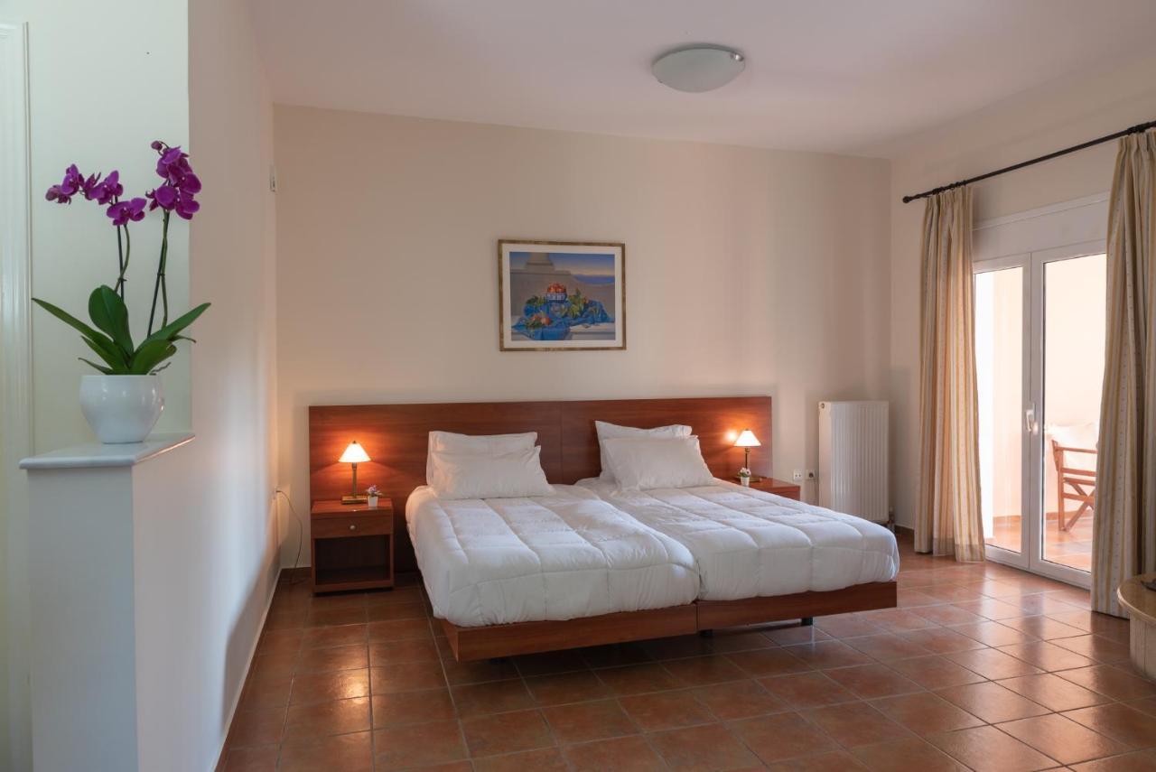 Corinthian Village Vrahati Esterno foto