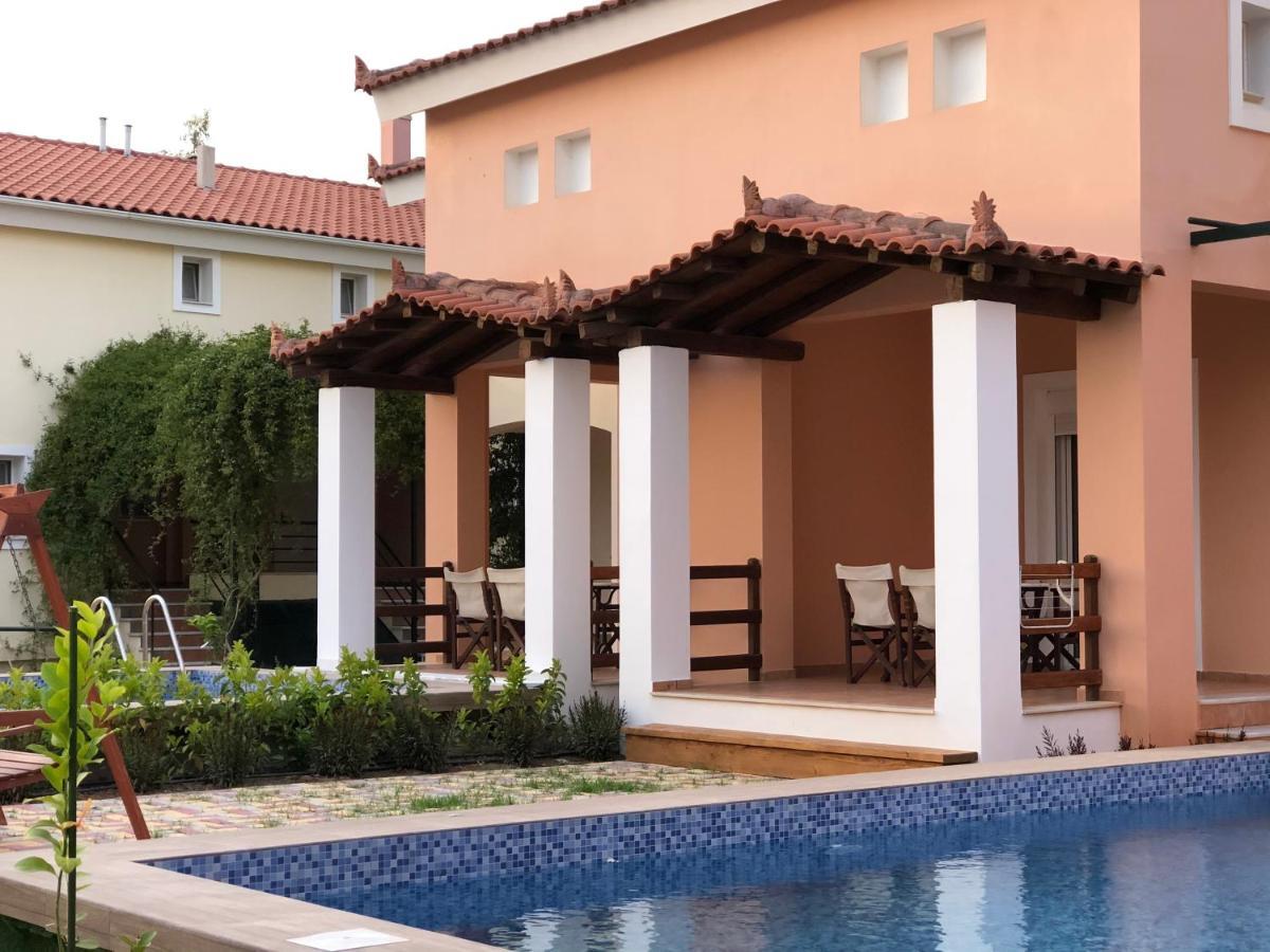 Corinthian Village Vrahati Esterno foto