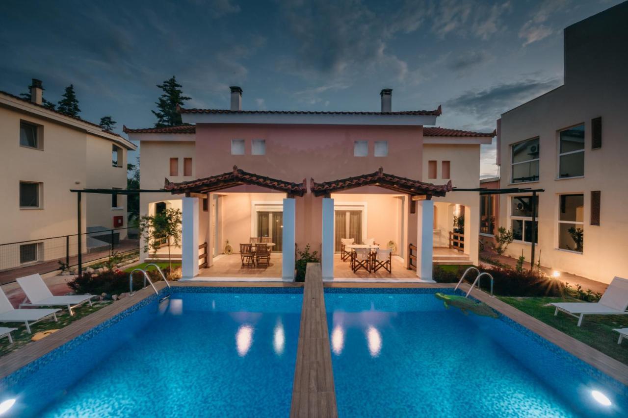 Corinthian Village Vrahati Esterno foto